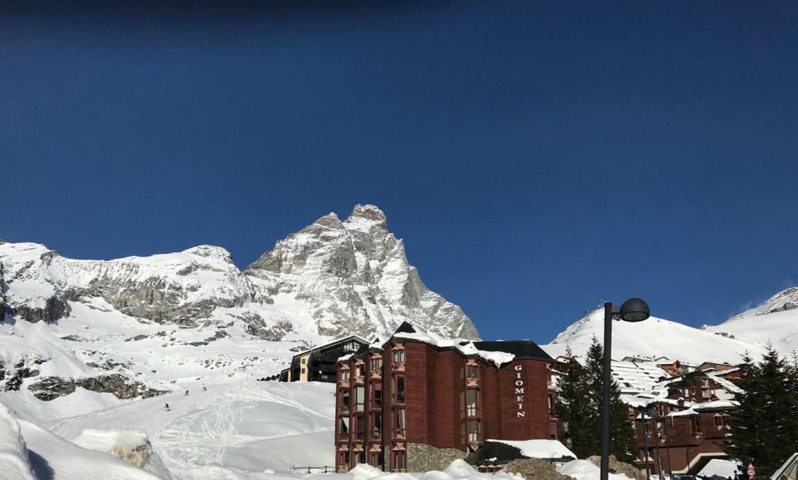 Giomein - Flat In Cervinia 50M From Slopes And City Centre Apartment เบรยล์-แชร์วิเนีย ภายนอก รูปภาพ